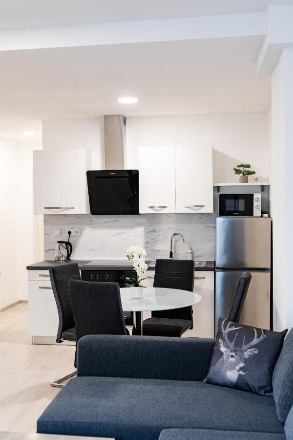 Apartmani Park Maksimir-Rebro Zagreb Exterior foto